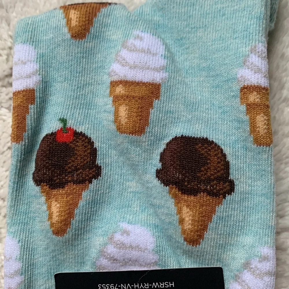 Hot Sox Ice Cream cones women’s socks Mint Melange NWT